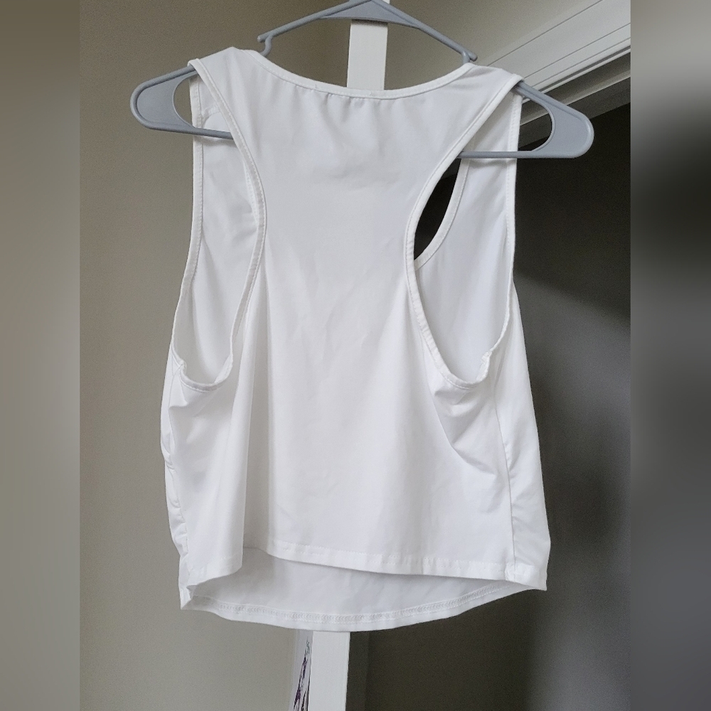 White Racerback Tank Top | Size Large (8/10) - Picture 5 of 5
